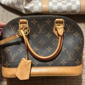 Louis Vuitton Alma BB